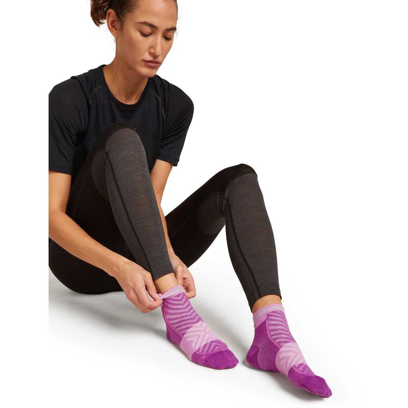 Icebreaker Womens Merino Run+ Ultralight Mini image number 3